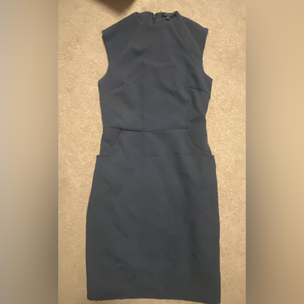 EUC Size 0 Attitude sleeveless midi POCKET dress.